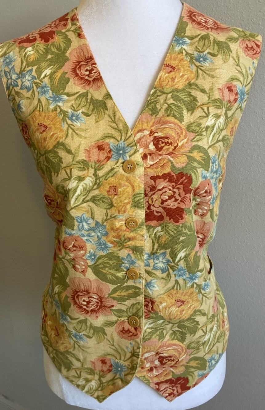 VTG Floral Tapestry Vest Women 10 Rose Teacher Cottage Granny Fairy Boho Artsy